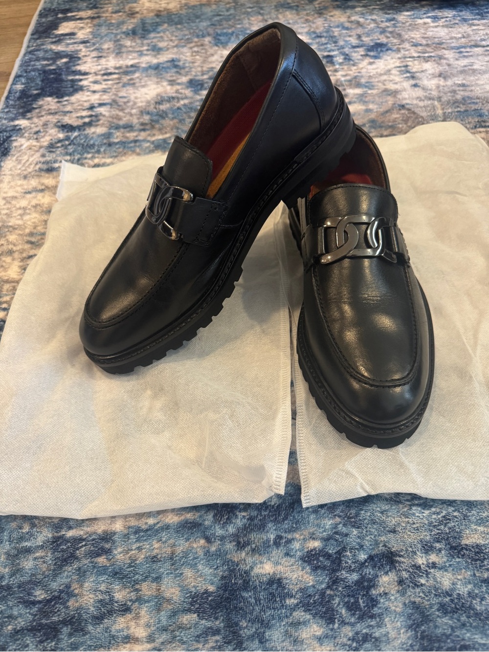 Stacey Adams Leather Dress Loafers with Silver Chain Accent - Picture 4 of 7